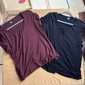 2 Old Navy V-Neck Short Sleeve Tops - Black and Burgundy